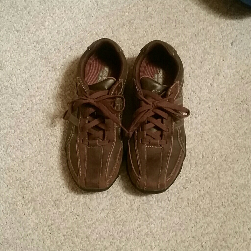 Skechers shoes